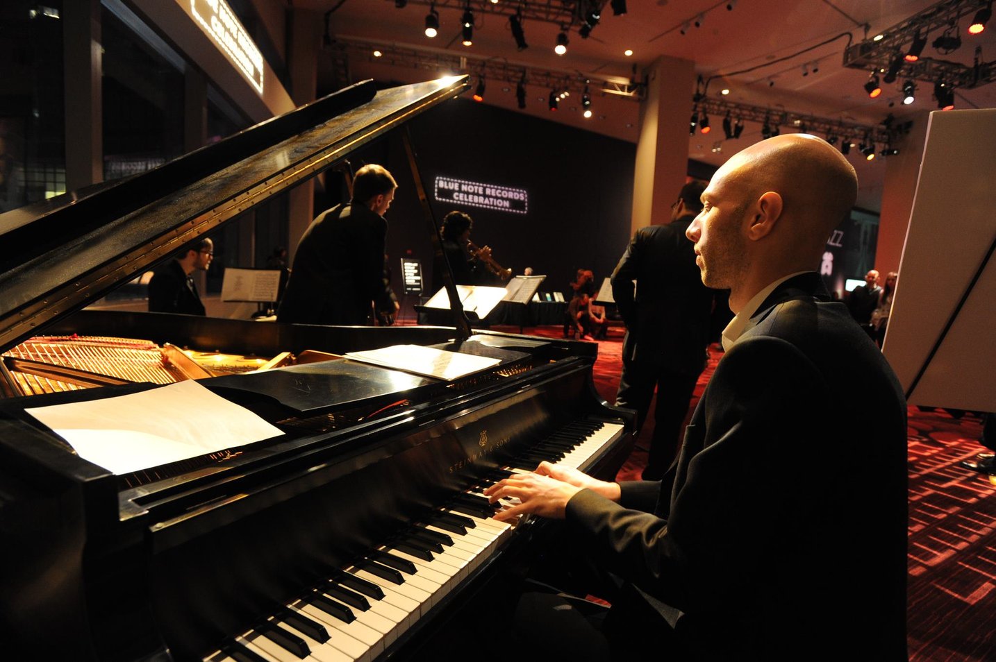 Piano teacher Floris Boere performing at a jazz event